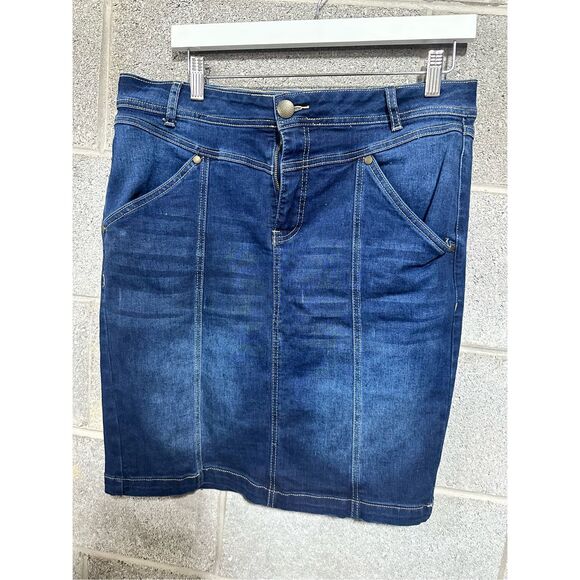 one 5 one Dresses & Skirts - One 5 One Women's Denim Jean Pencil Skirt Faded Wash Size L